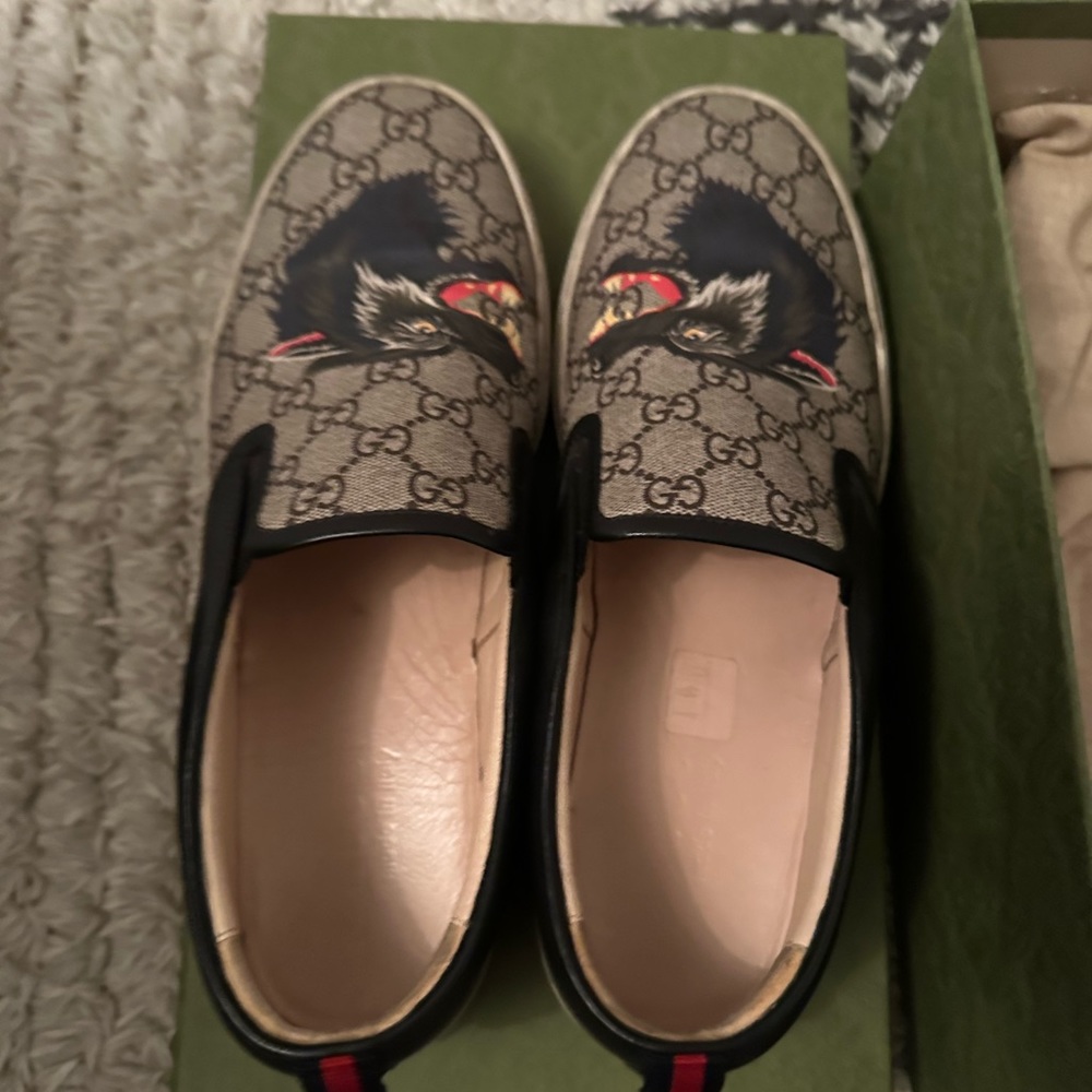 Gucci men’s “Wolf” Slip on shoes